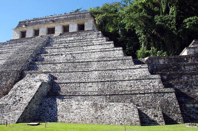 Mayan Pyramid at Pelenque