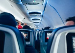 5 Easy Air Travel Tips To Make for a Happier Flight