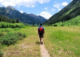 How to save money traveling in Colorado
