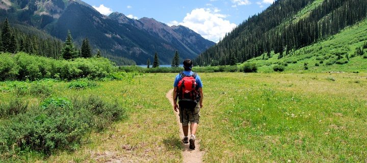 How to save money traveling in Colorado