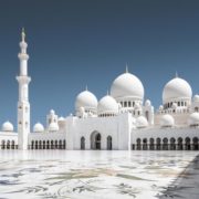 Visit the largest mosque in the United Arab Emirates