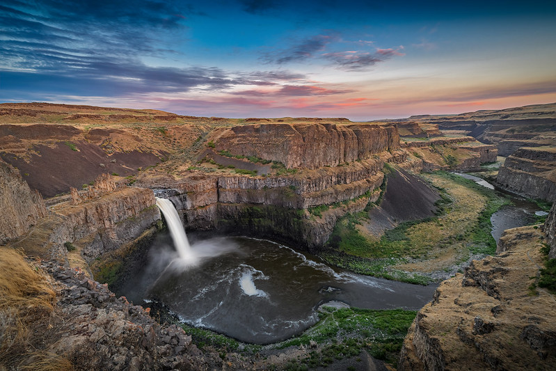 Palouse Falls at sunset, Eastern Washington, Washington State a day trip from Seattle