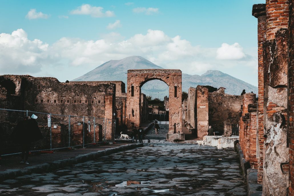 Visit Pompeii when backpacking Italy