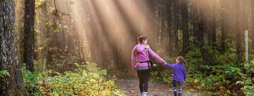 8 Tips to a Safe and Enjoyable Hike with Kids