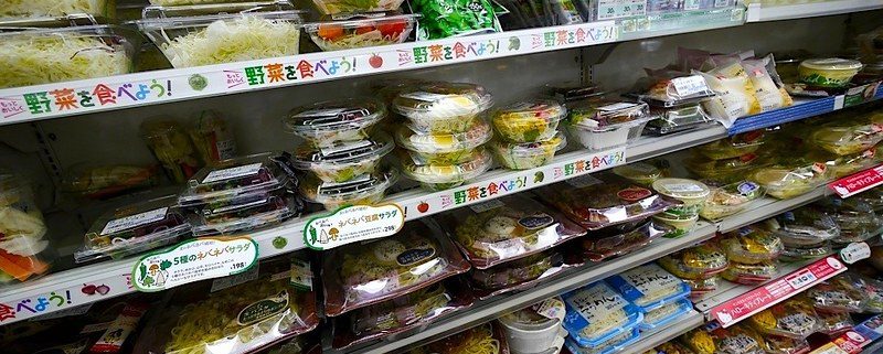 The 5 Most Popular Foods in Japanese Convenience Stores: An Insider’s Perspective